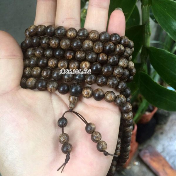 Chuỗi Vòng Trầm Hương Sánh Chìm 108 Hạt