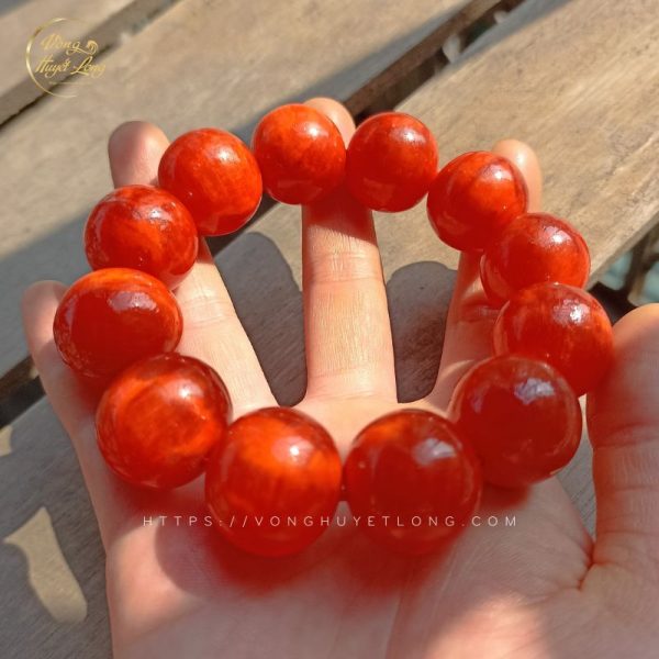 Vòng gỗ huyết long 20ly thấu quang 100%